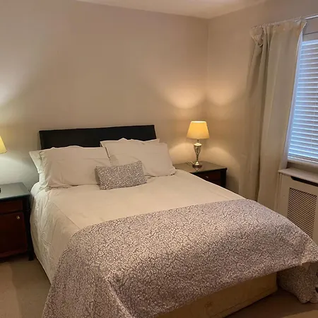 דירה Mini-apt Carrigaline, 2min To Town 1 Bed & Sofa Bed Sleeps 3 Or 4 *
